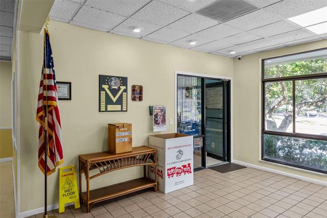 3277 FOX CHASE CIRCLE N 105, Palm Harbor, FL 34683