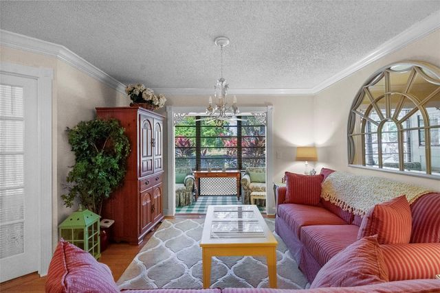 3277 FOX CHASE CIRCLE N 105, Palm Harbor, FL 34683