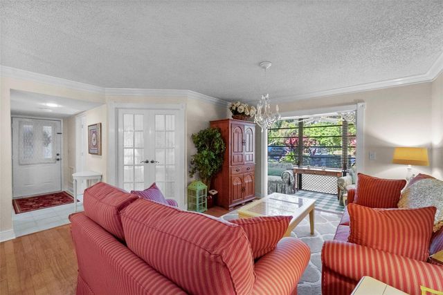 3277 FOX CHASE CIRCLE N 105, Palm Harbor, FL 34683