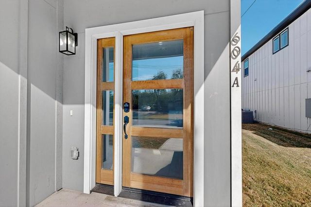 604 Kimbro #A ST, Taylor, TX 76574