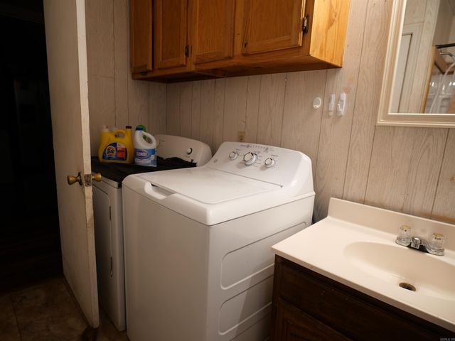 718 Oak Street, Prescott, AR 71857