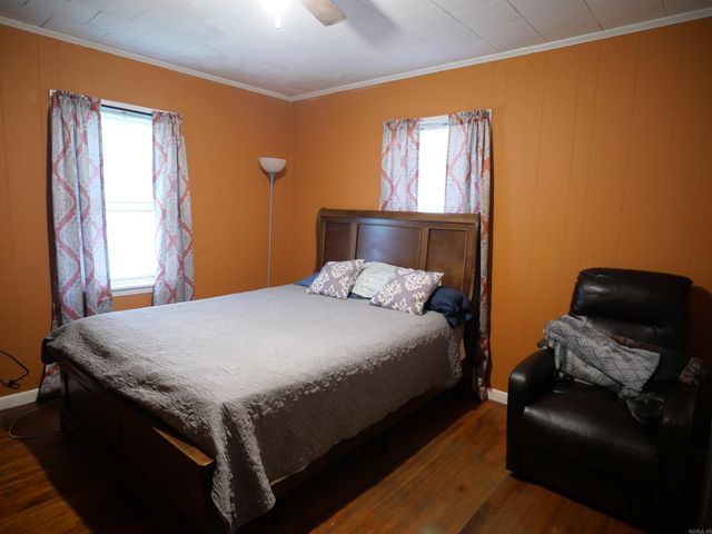 718 Oak Street, Prescott, AR 71857