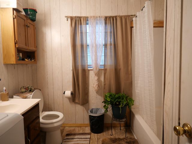 718 Oak Street, Prescott, AR 71857