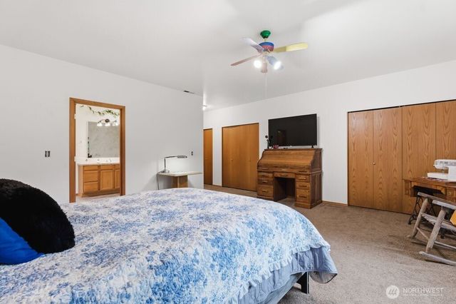 41 W Pyramid Ct., Shelton, WA 98584