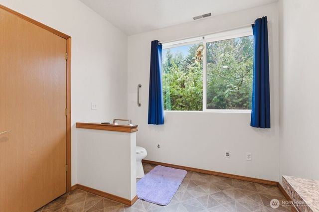 41 W Pyramid Ct., Shelton, WA 98584