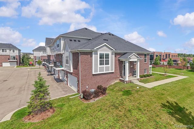 49503 Lantern Way 42, Canton, MI 48188