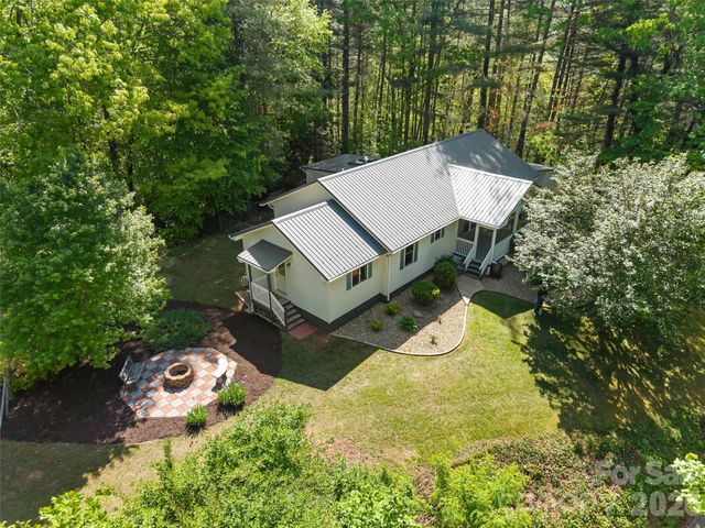 387 Crystal Creek Drive, Pisgah Forest, NC 28768
