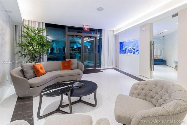 300 S Pointe Drive 809, Miami Beach, FL 33139