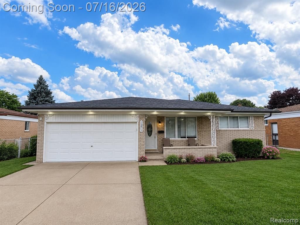 12872 14 Mile Road, Warren, MI 48088