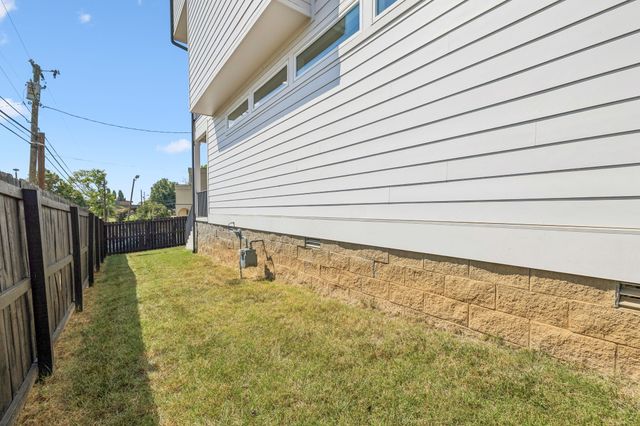 622 S 11th St, Nashville, TN 37206
