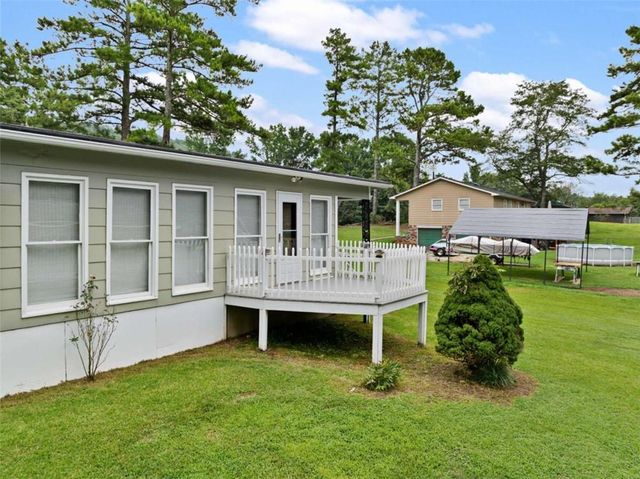 576 Reeceburg Road SE, Silver Creek, GA 30173
