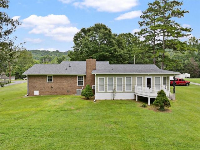 576 Reeceburg Road SE, Silver Creek, GA 30173