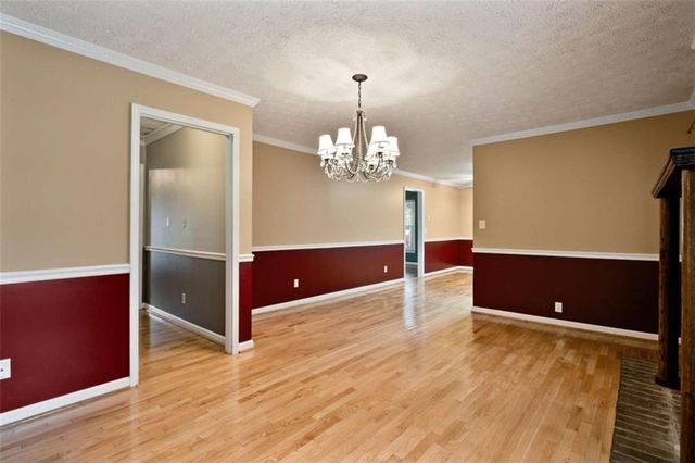 576 Reeceburg Road SE, Silver Creek, GA 30173