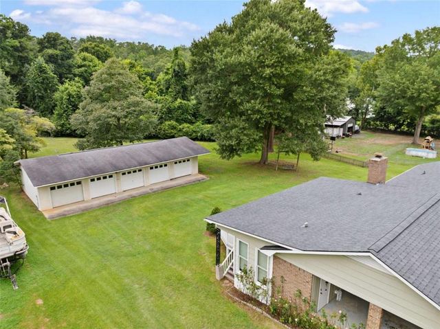 576 Reeceburg Road SE, Silver Creek, GA 30173