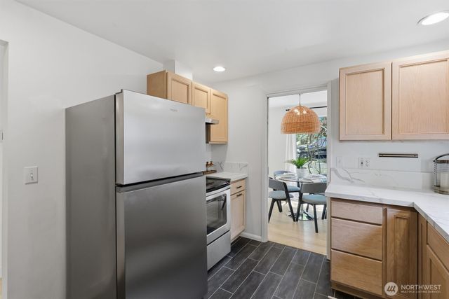 4076 NE 87th Street, Seattle, WA 98115