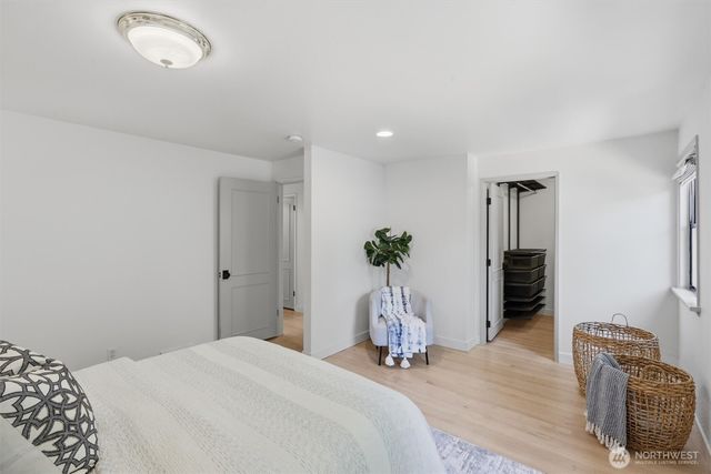 4076 NE 87th Street, Seattle, WA 98115