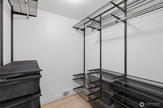 4076 NE 87th Street, Seattle, WA 98115