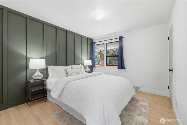 4076 NE 87th Street, Seattle, WA 98115