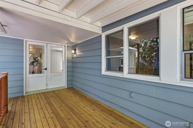4076 NE 87th Street, Seattle, WA 98115