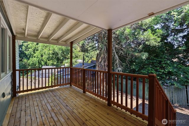 4076 NE 87th Street, Seattle, WA 98115