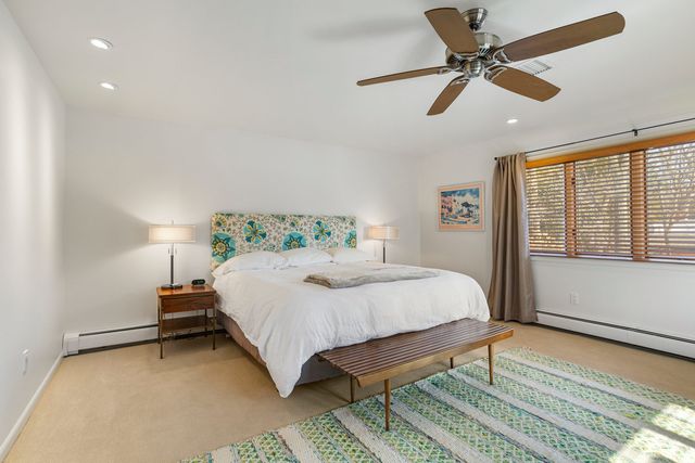 1206 S Prospect Avenue, Champaign, IL 61820