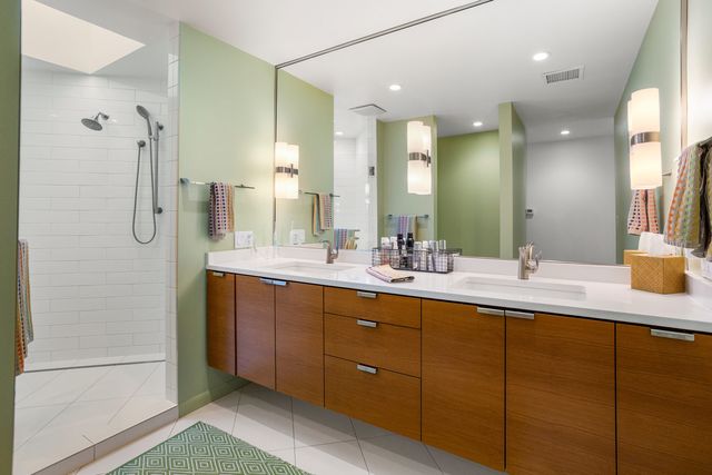 1206 S Prospect Avenue, Champaign, IL 61820