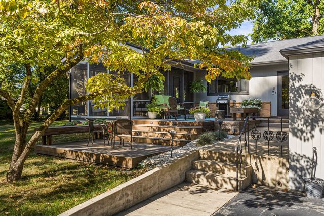 1206 S Prospect Avenue, Champaign, IL 61820