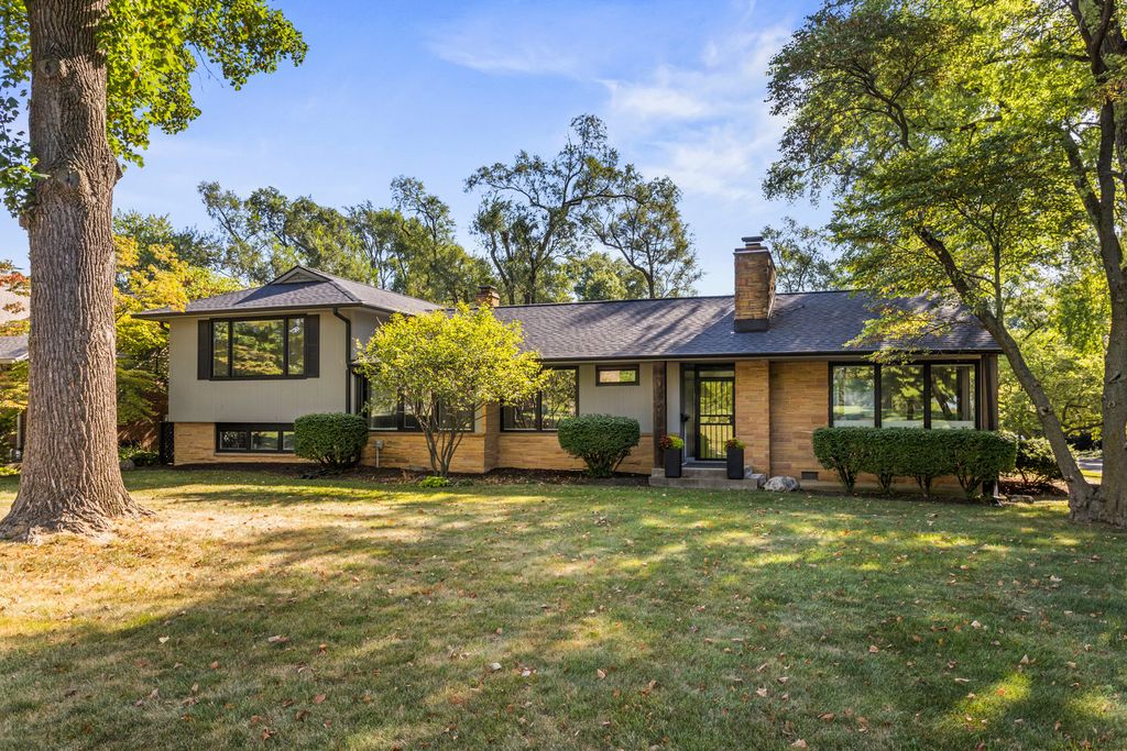 1206 S Prospect Avenue, Champaign, IL 61820