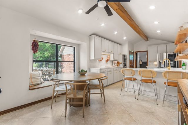 175 Oak Trail Drive, Double Oak, TX 75077