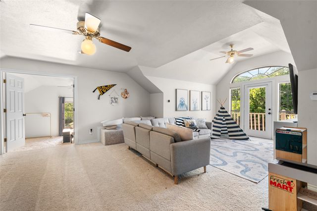 175 Oak Trail Drive, Double Oak, TX 75077