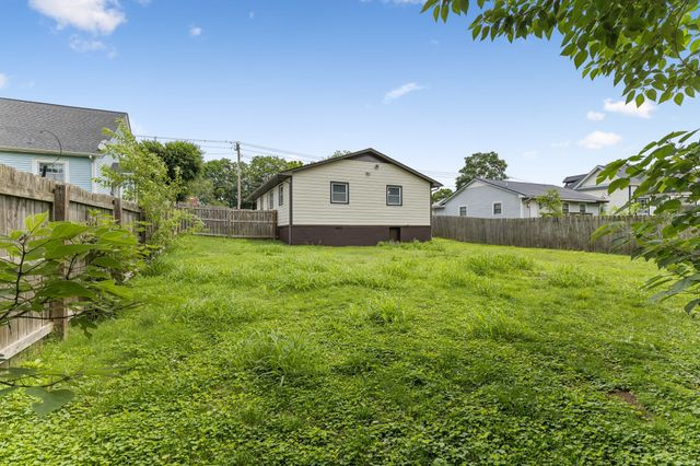106 Jordan Ave, Mount Pleasant, TN 38474