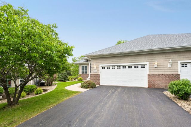 9009 Sutton Drive, Eden Prairie, MN 55347