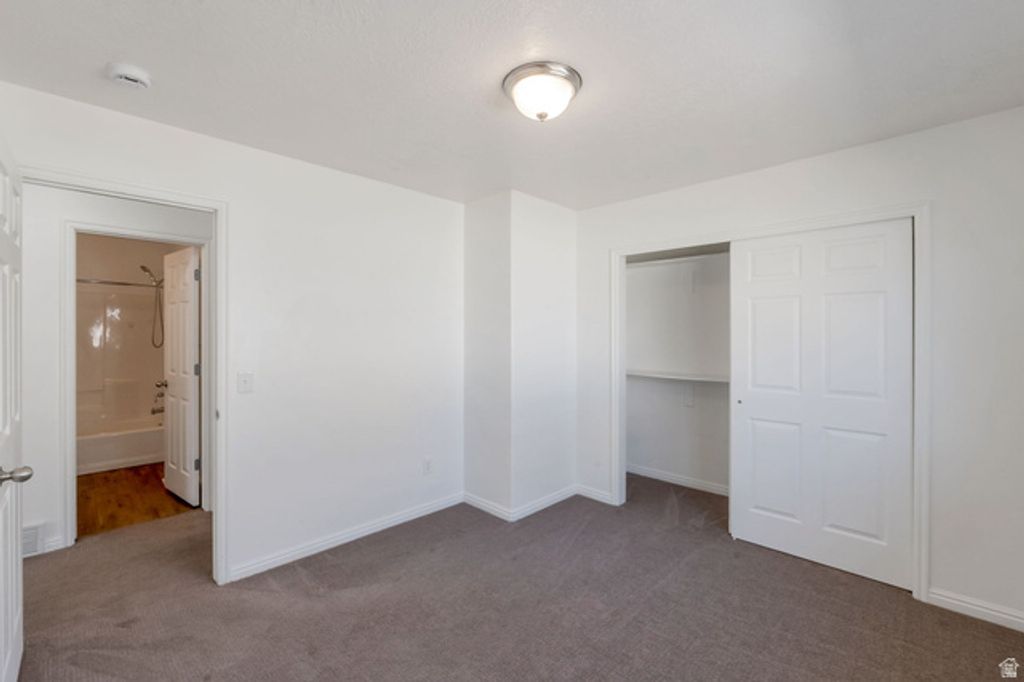 Image 11 of property listing at 4519 E BRIDLEWAY RD, Eagle Mountain, UT 84005