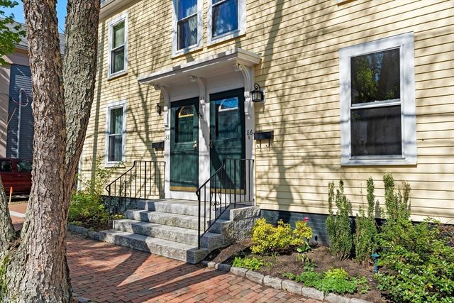 86 Federal St, Newburyport, MA 01950