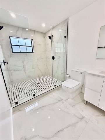 2652 SW 34th Avenue REAR, Miami, FL 33133