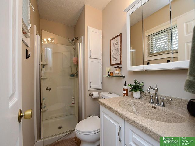 6308 Briar Rosa Drive, Lincoln, NE 68516