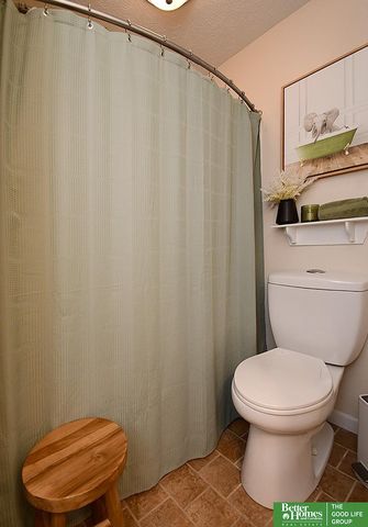 6308 Briar Rosa Drive, Lincoln, NE 68516