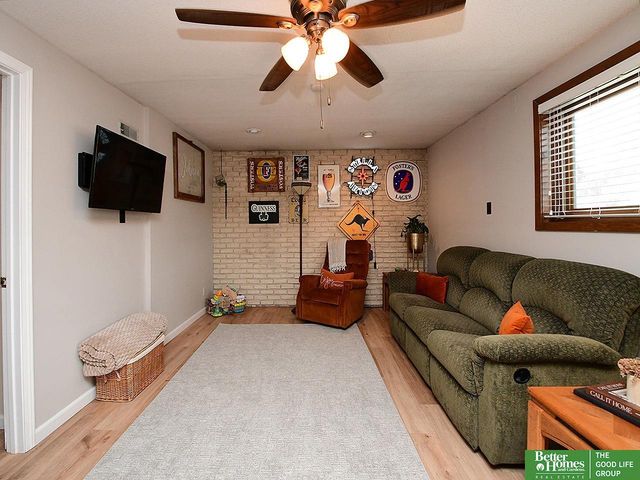 6308 Briar Rosa Drive, Lincoln, NE 68516