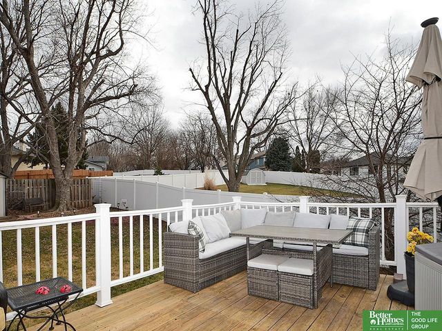 6308 Briar Rosa Drive, Lincoln, NE 68516