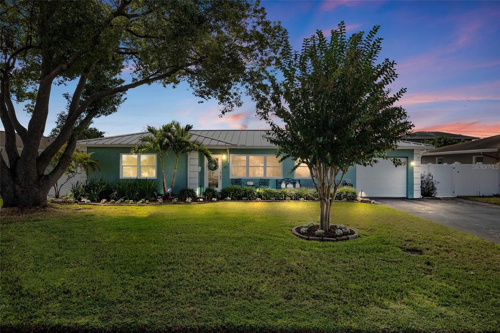 3862 26TH AVENUE N, St Petersburg, FL 33713