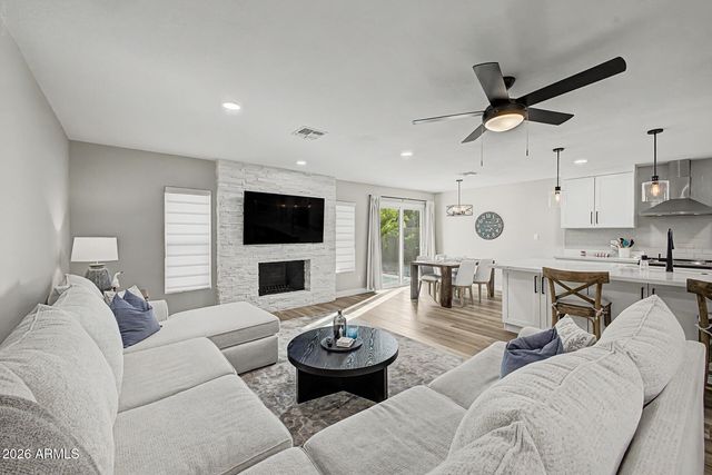 5221 E TIERRA BUENA Lane, Scottsdale, AZ 85254