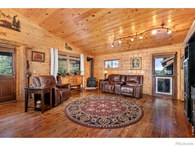274 Iron Mountain Drive, Livermore, CO 80536