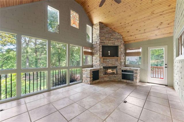 5825 Sweetbottom Lane, Clermont, GA 30527
