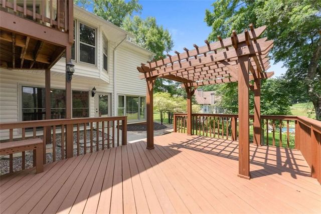 5825 Sweetbottom Lane, Clermont, GA 30527