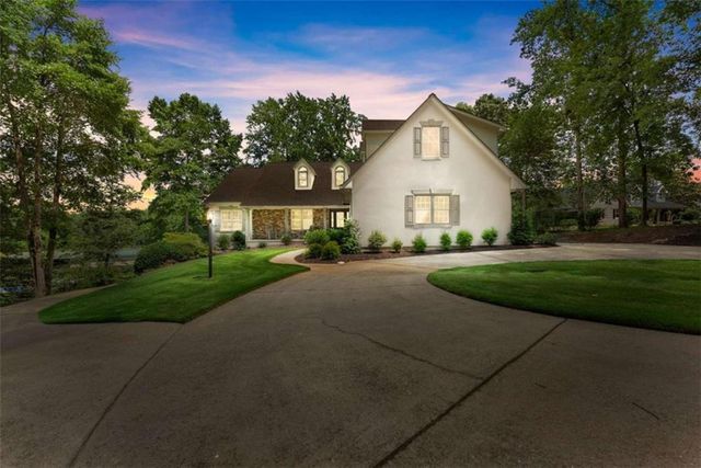 5825 Sweetbottom Lane, Clermont, GA 30527