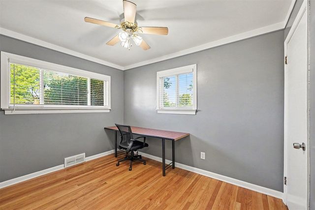 25338 Wagner Avenue, Warren, MI 48089