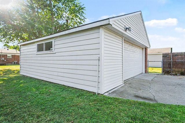 25338 Wagner Avenue, Warren, MI 48089