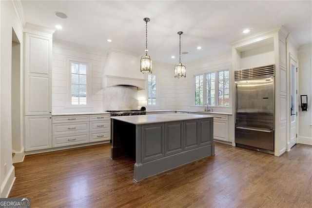 210 Nelson Ferry Road, Decatur, GA 30030