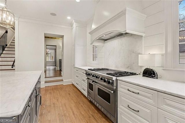 210 Nelson Ferry Road, Decatur, GA 30030