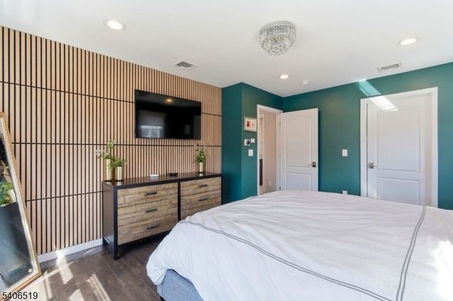 44 Laura Ave, Nutley Twp., NJ 07110